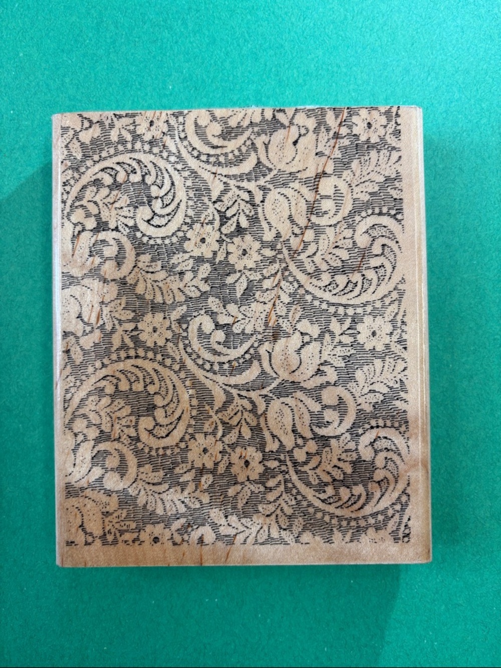 Floral Scroll Pattern Wooden Rubber Stamp - Tan & Black